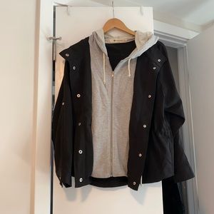 Hooded sweatshirt jacket